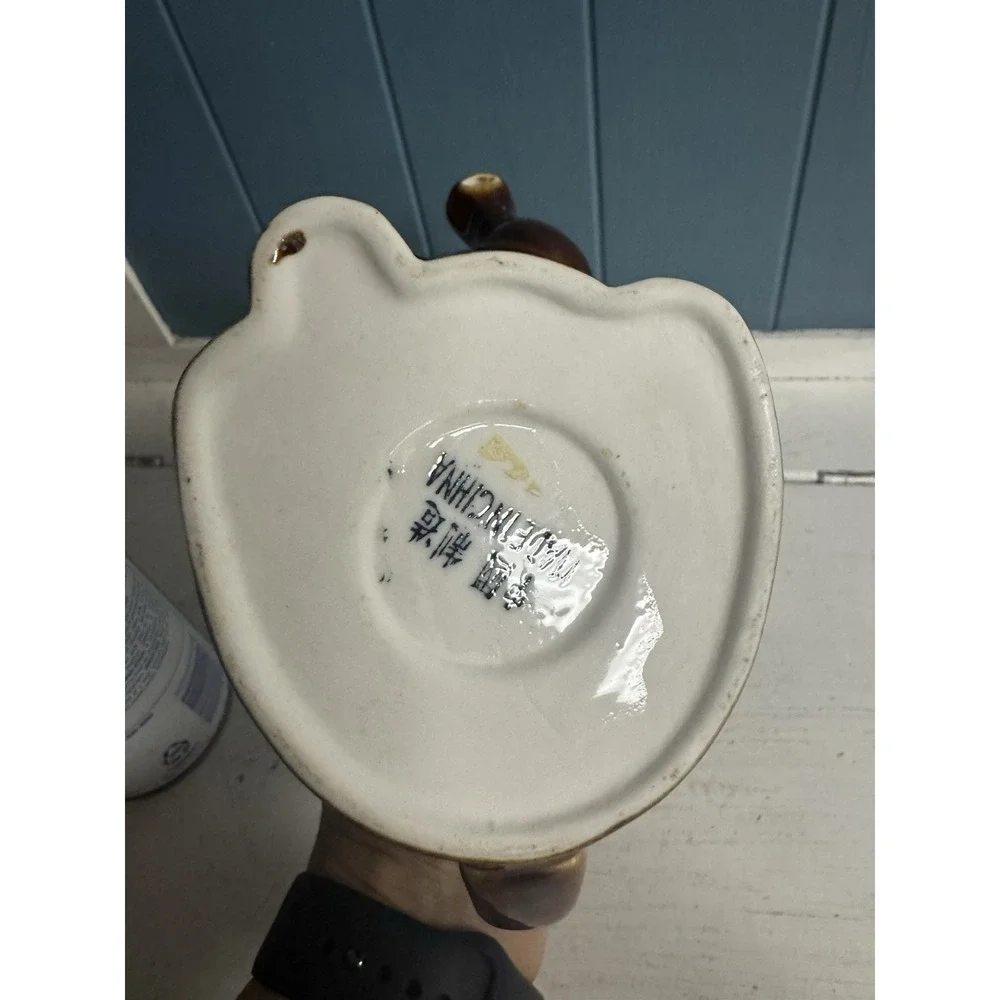 Vintage Sitting Cat Teapot Kitten Brown Glaze Paw‎ Spout Bow Tie 7